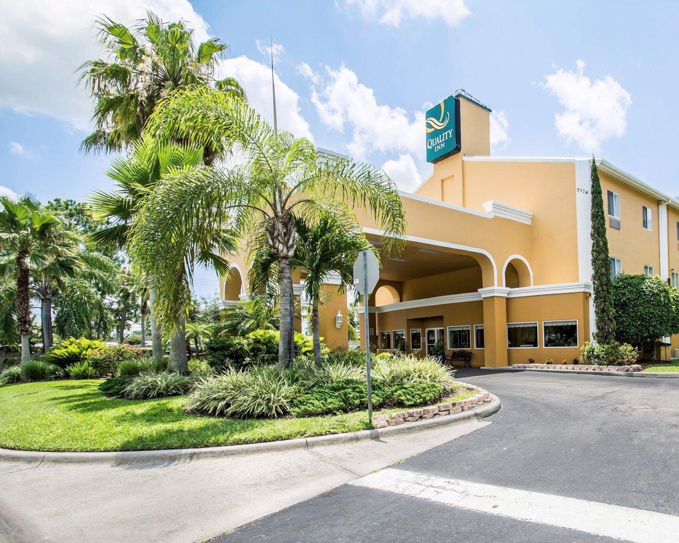 Quality Inn Sarasota I-75 Exterior photo